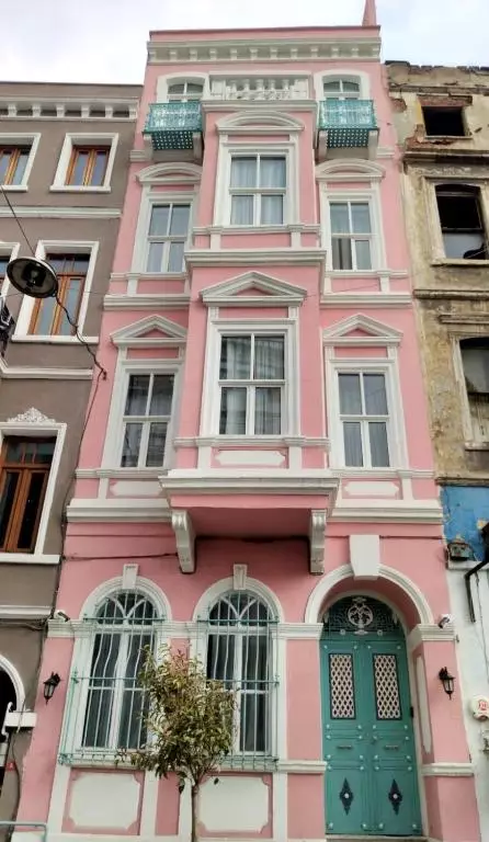 ورنا